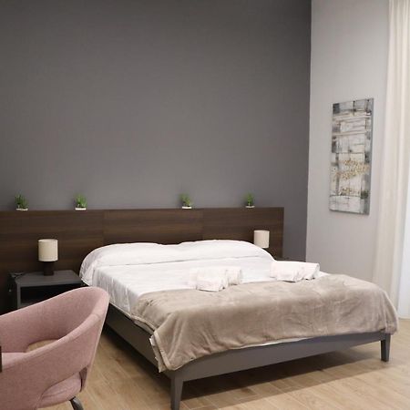 Ioletta House Apartment Catania Bagian luar foto