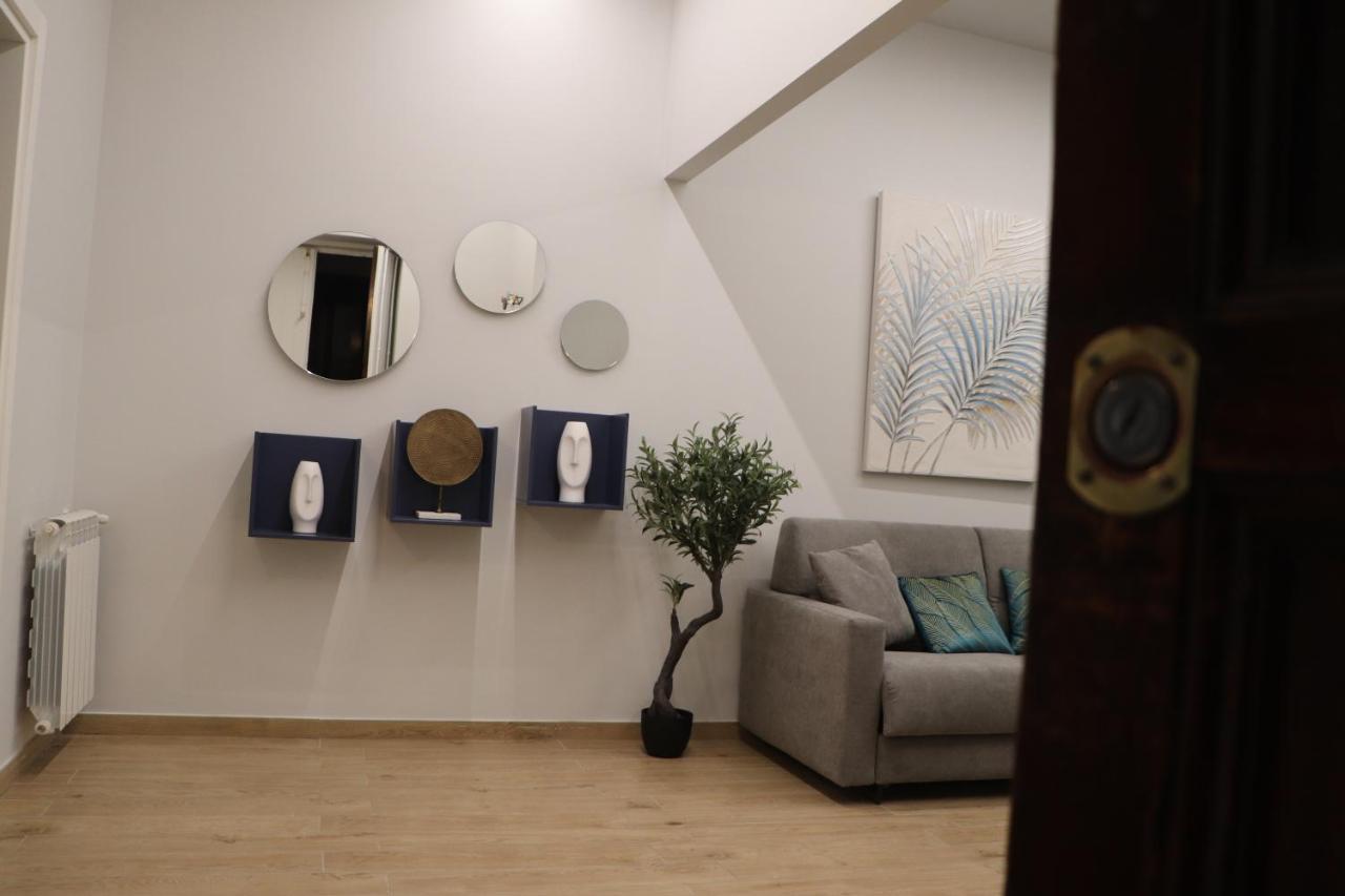 Ioletta House Apartment Catania Bagian luar foto
