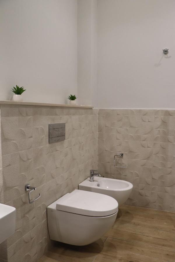 Ioletta House Apartment Catania Bagian luar foto