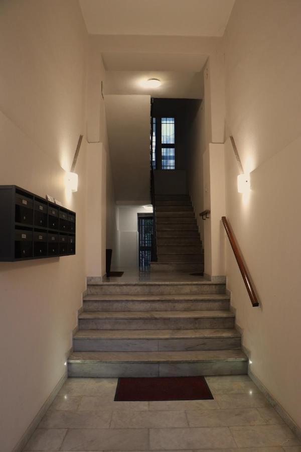 Ioletta House Apartment Catania Bagian luar foto