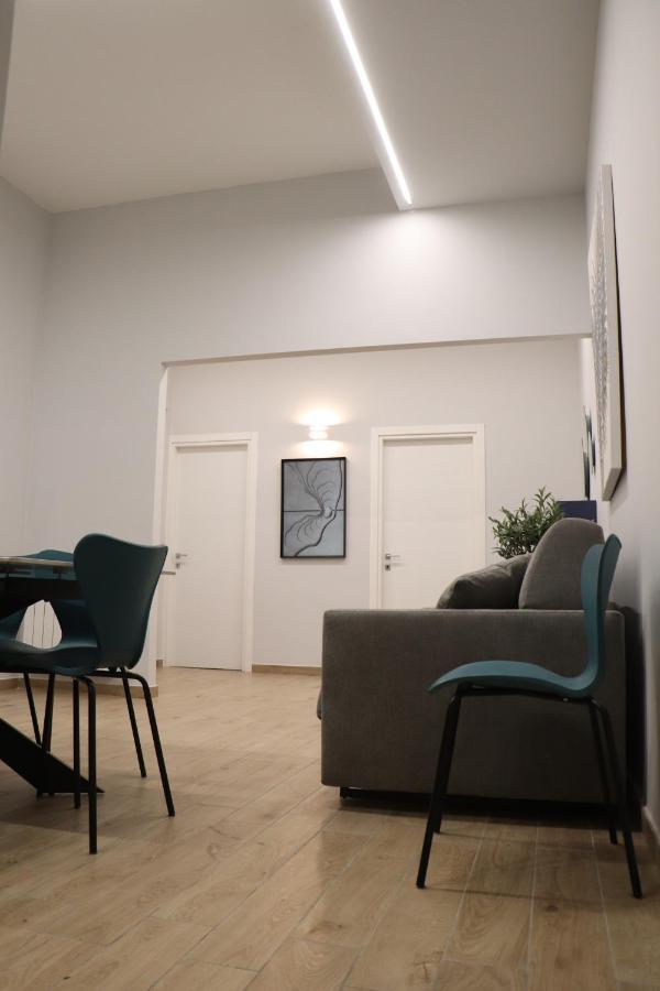 Ioletta House Apartment Catania Bagian luar foto
