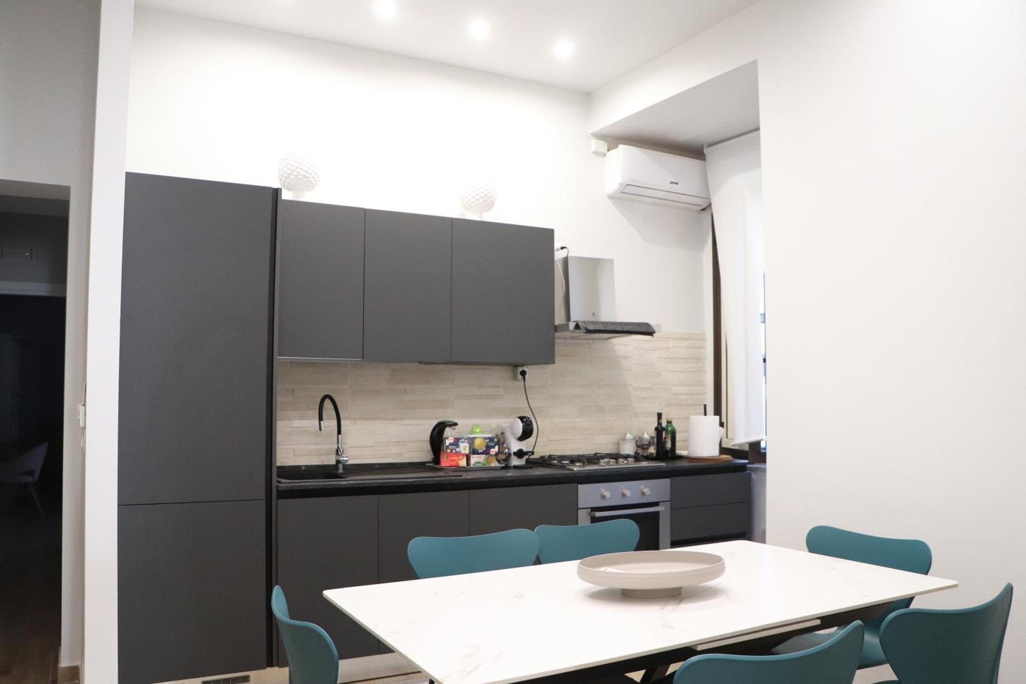 Ioletta House Apartment Catania Bagian luar foto