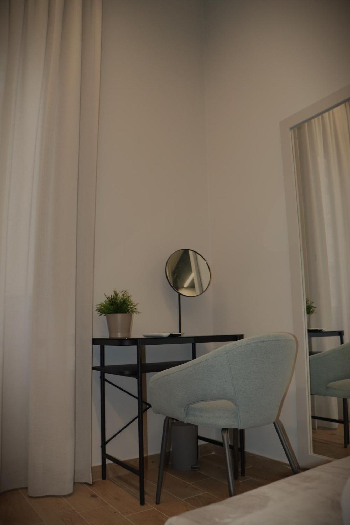 Ioletta House Apartment Catania Bagian luar foto